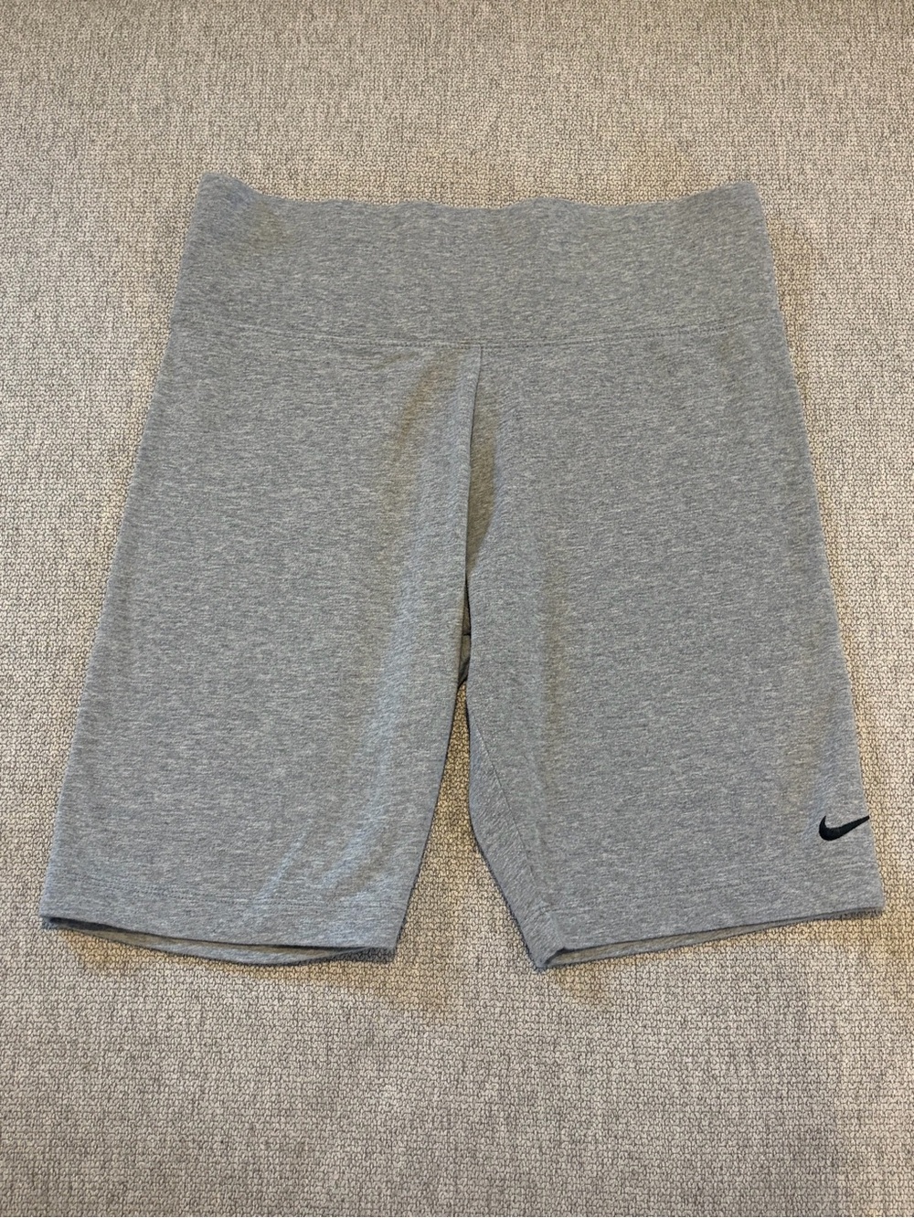 Nike Gray High-Rise Bike Shorts with Swoosh - Size Large